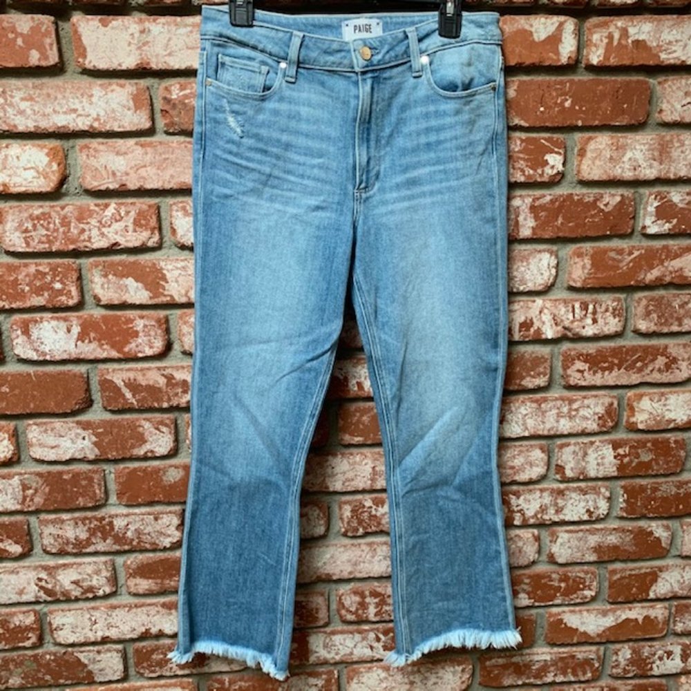 Paige Colette Crop Flare! -New! ✨Host Pick✨!